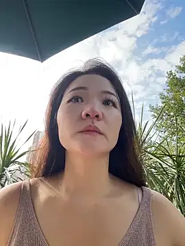 xiaochengzi505 online show from 07-02-26, 01:27