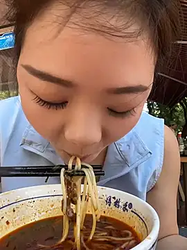 xiaochengzi505 online show from 07-22-26, 01:41