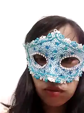 Snapshot of liulian2026 chatting on 05-07-26, 10:42 liulian2026 online show from 05-07-26, 10:42