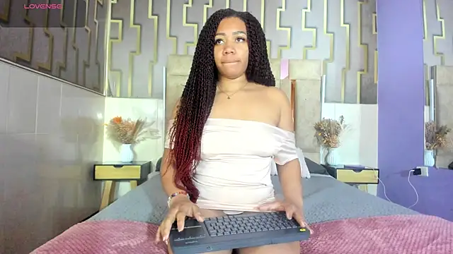 ashly ruiz online show from 06-09-26, 08:42