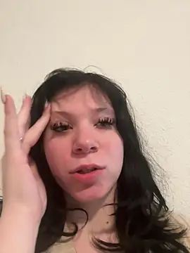 kaygbbmama online show from 04-29-26, 01:37