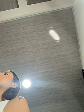 HayleyRoss  online show from 06-16-26, 10:56