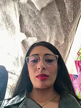 IsabellaMariet online show from 06-26-26, 03:27