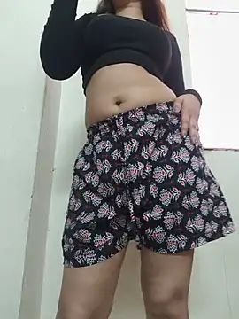 Snapshot of Diya_Jaan chatting on 06-18-26, 04:24 Diya Jaan online show from 06-18-26, 04:24