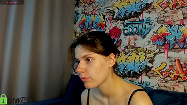 Kira Be11 online show from 06-28-26, 01:00