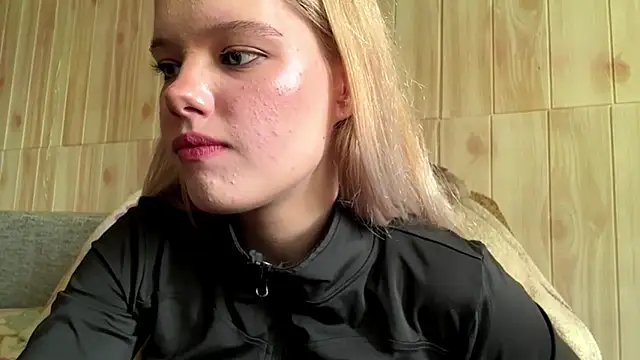 Malinwitch online show from 06-20-26, 02:53