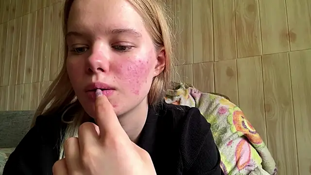 Malinwitch online show from 07-07-26, 01:48