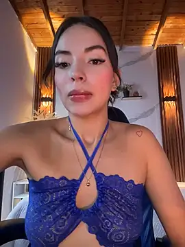 Snapshot of catalina_lafer chatting on 05-28-26, 12:57 catalina lafer online show from 05-28-26, 12:57