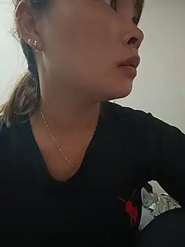Snapshot of Hazel_Nova chatting on 07-22-26, 12:57 Hazel Nova online show from 07-22-26, 12:57