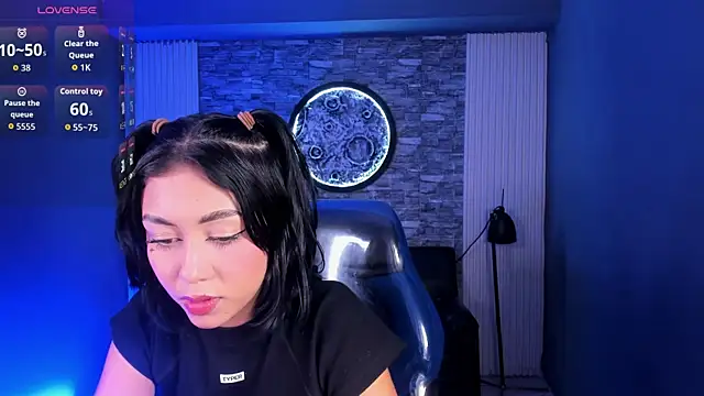 gemma 19  online show from 07-24-26, 08:51