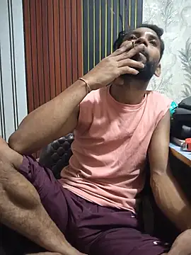 Akki-101 online show from 06-14-26, 05:37