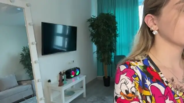 Victoria Jess online show from 05-25-26, 04:02