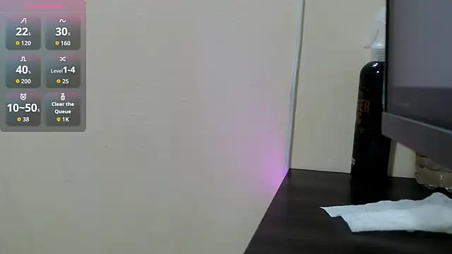 LUCYXS1 online show from 06-17-26, 12:18