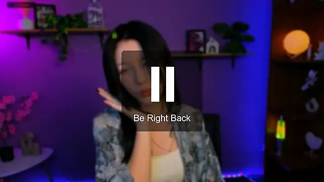 isabella misis online show from 05-20-26, 11:16