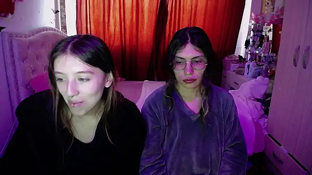 Blair y Briar online show from 05-13-26, 04:26
