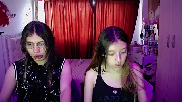 Blair y Briar online show from 05-15-26, 04:47