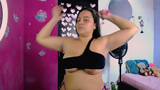 Kiara tits online show from 05-23-26, 08:02