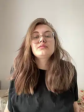 Snapshot of ecpochmak chatting on 05-20-26, 10:10 ecpochmak online show from 05-20-26, 10:10