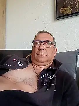 Snapshot of Soloyan chatting on 01-02-25, 01:08 Soloyan online show from 01-02-25, 01:08