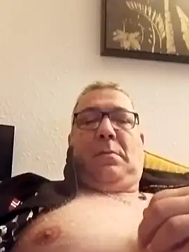 Snapshot of Soloyan chatting on 01-02-25, 07:29 Soloyan online show from 01-02-25, 07:29