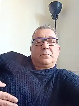 Snapshot of Soloyan chatting on 01-13-25, 12:13 Soloyan online show from 01-13-25, 12:13