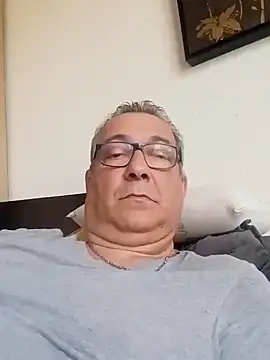 Snapshot of Soloyan chatting on 01-31-25, 03:55 Soloyan online show from 01-31-25, 03:55