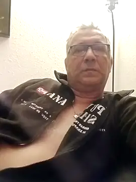 Snapshot of Soloyan chatting on 02-11-25, 05:47 Soloyan online show from 02-11-25, 05:47