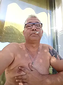 Snapshot of Soloyan chatting on 09-19-25, 08:05 Soloyan online show from 09-19-25, 08:05