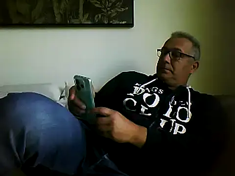 Snapshot of Soloyan chatting on 09-26-25, 11:14 Soloyan online show from 09-26-25, 11:14