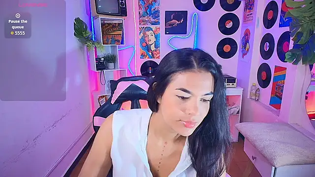 Snapshot of Duulce_mia chatting on 07-06-26, 11:29 Duulce mia online show from 07-06-26, 11:29