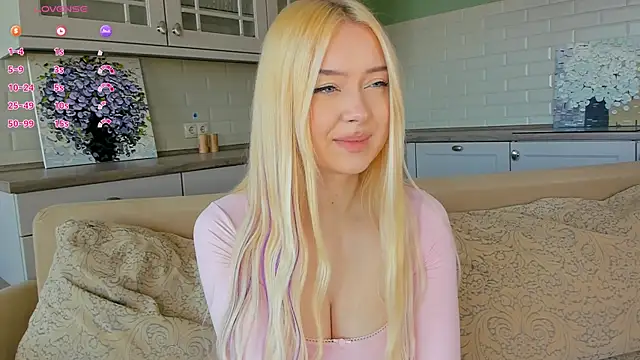 Chanelbayerr online show from 06-26-26, 03:44