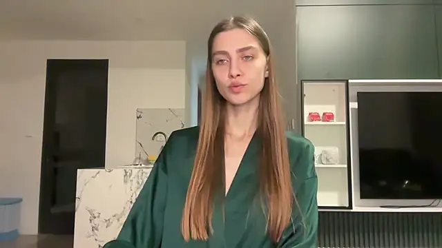 Snapshot of ScarlettBlank chatting on 05-19-26, 11:00 ScarlettBlank online show from 05-19-26, 11:00