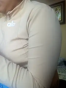 Jessi96Jess online show from 06-18-26, 04:11