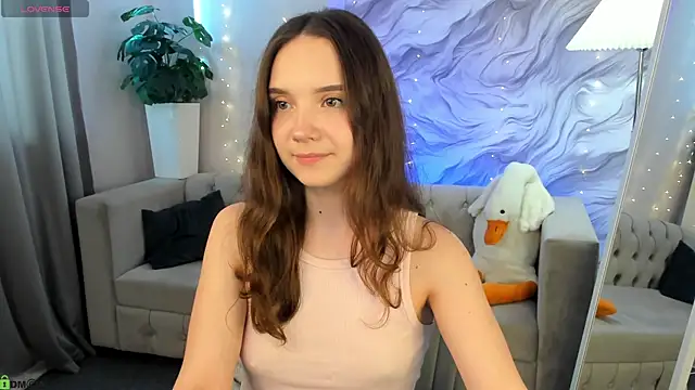 Snapshot of Elvienne chatting on 06-01-26, 03:08 Elvienne online show from 06-01-26, 03:08