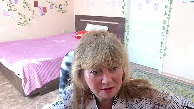 Melania Cook online show from 06-06-26, 04:28