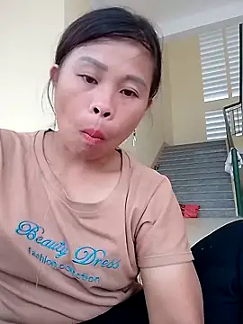daisyy2 online show from 07-28-26, 12:51