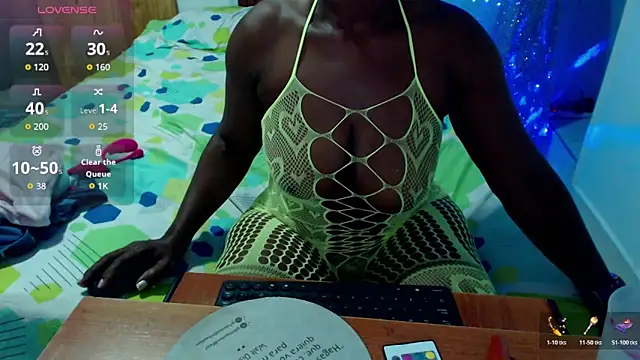 jannyheat online show from 04-24-26, 04:48