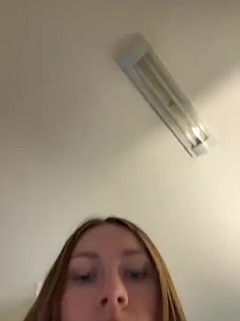daisycollins online show from 06-03-26, 06:27