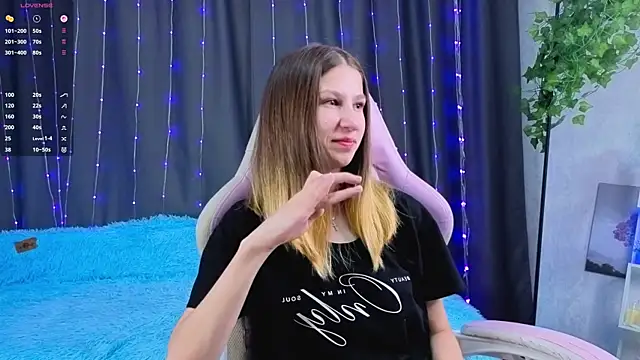 ChristiaHorde online show from 07-24-26, 05:11