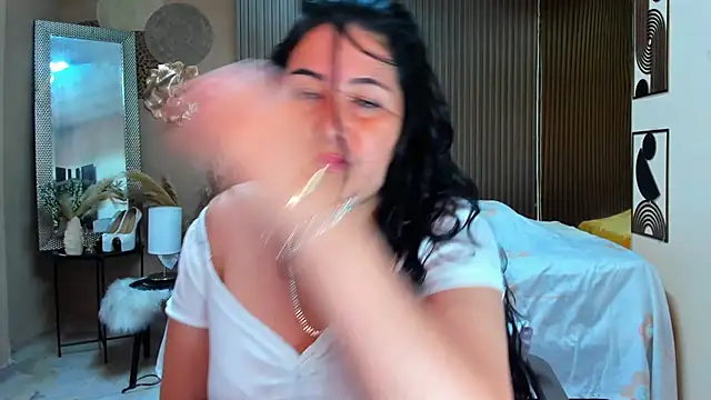 BBWLuxuryMuse online show from 06-06-26, 11:48