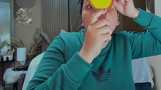 BBWLuxuryMuse online show from 06-09-26, 11:33