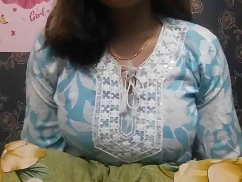 Snapshot of saniya_9 chatting on 05-07-26, 10:42 saniya 9 online show from 05-07-26, 10:42