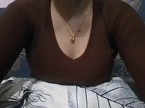 Snapshot of saniya_9 chatting on 05-17-26, 10:00 saniya 9 online show from 05-17-26, 10:00