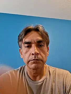 Camfreed online show from 05-01-26, 04:22
