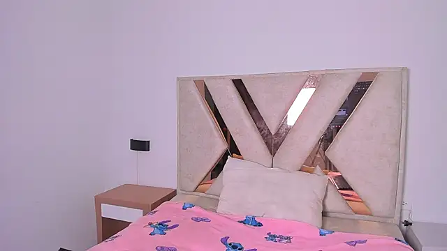 Milly610 online show from 06-23-26, 12:36