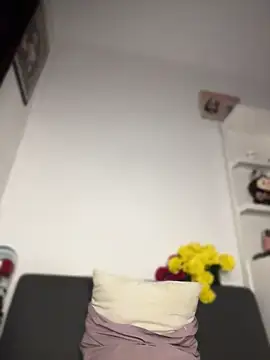 Snapshot of jessiecraffx chatting on 07-06-26, 03:03 jessiecraffx online show from 07-06-26, 03:03