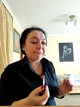EmmaEmmy40 online show from 05-06-26, 05:46