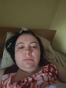 EmmaEmmy40 online show from 06-14-26, 03:52