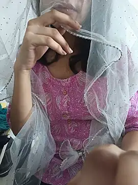 Snapshot of zoya_baby_ chatting on 07-14-26, 10:32 zoya baby online show from 07-14-26, 10:32