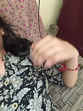 Snapshot of zoya_baby_ chatting on 07-28-26, 06:20 zoya baby online show from 07-28-26, 06:20